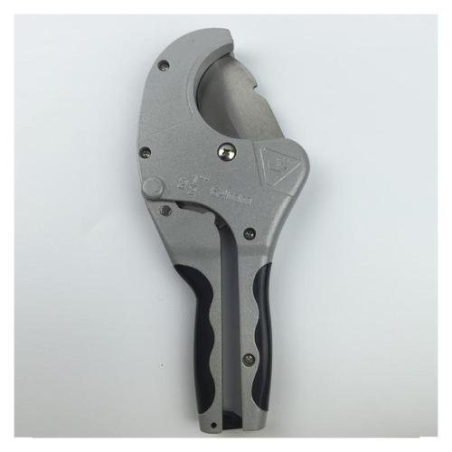 ppr管老是剪不平！有没有什么技巧或注意事项？