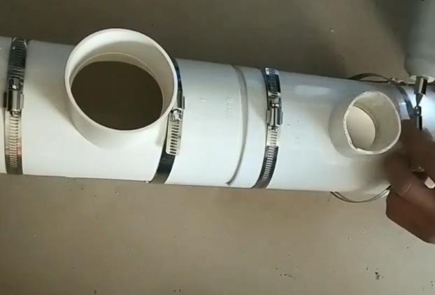 pvc中间加装三通视频分享，没想到3步小操作就能完成？