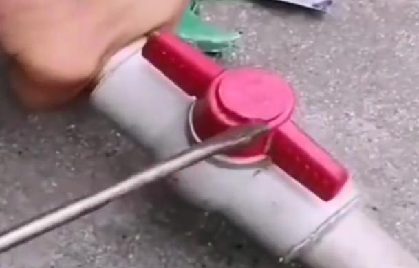 球阀扳手转轴处漏水怎么修？5张大图带你轻松搞定！