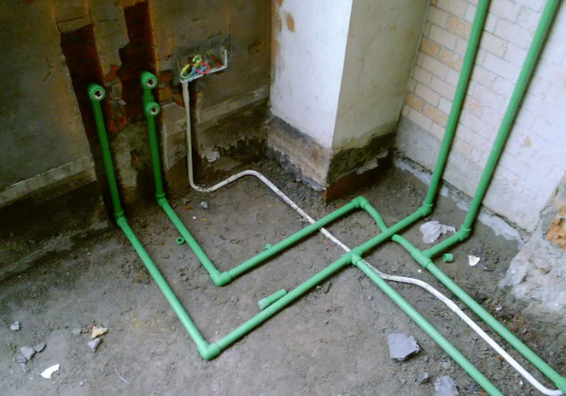 各品牌水管价格表怎么查询？选购水管要注意什么？