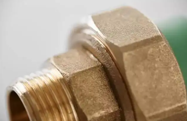 芬驰水管是纯进口的吗？如何辨别真假进口水管呢？