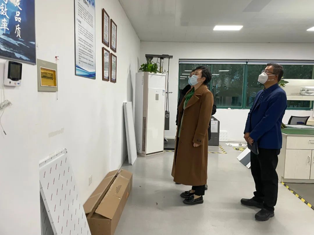 松江区副区长及政府众领导莅临龙胜走访调研