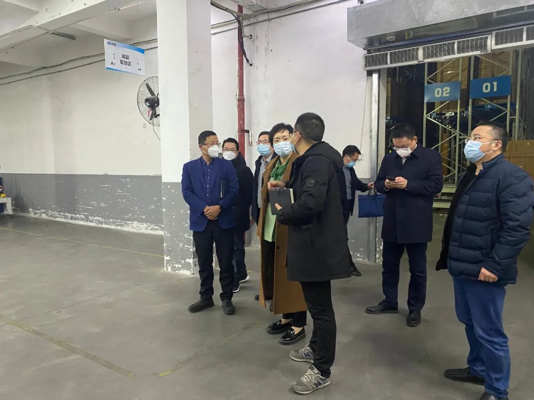 松江区副区长及政府众领导莅临龙胜走访调研