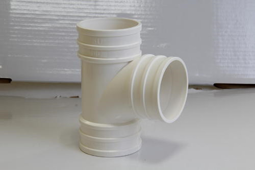 顺水三通和正三通一样吗？安装顺水三通时要注意什么？