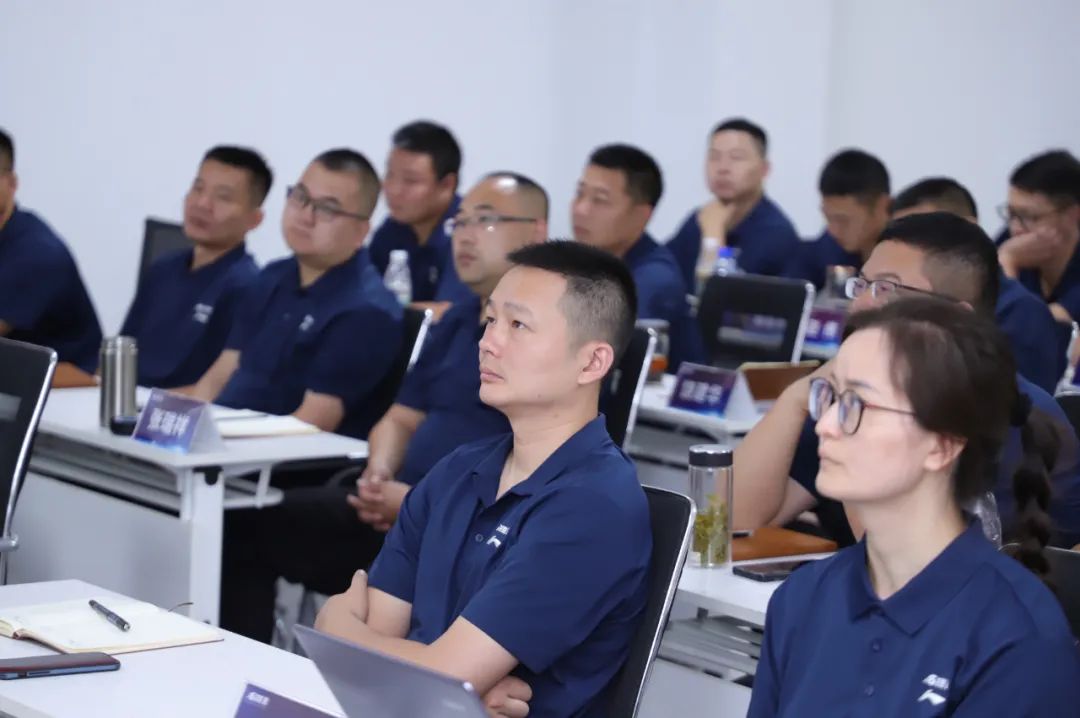 聚焦市场，渠道赋能 |《2023年龙胜管半年度总结会议》圆满举办！